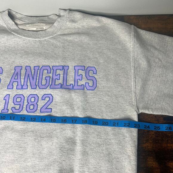 Anthropologie The Roam City Sweatshirt Los Angeles 1982 Women's S Crew Neck Gray - Picture 8 of 10